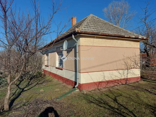 Eladó ház Páhi, I. körzet tanya 79 nm
