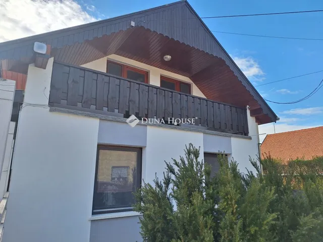 Eladó ház Marcali 260 nm