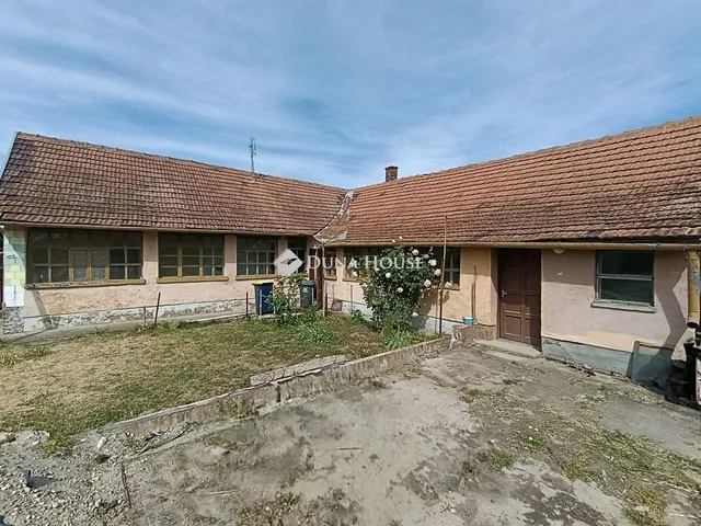 Eladó ház Kunszentmiklós 130 nm