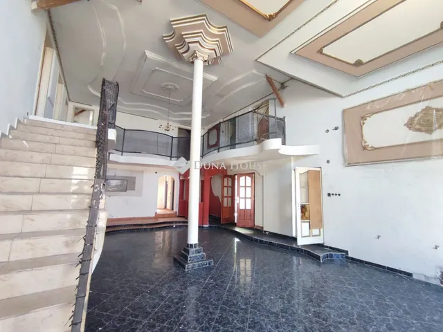 Eladó ház Kecskemét 250 nm