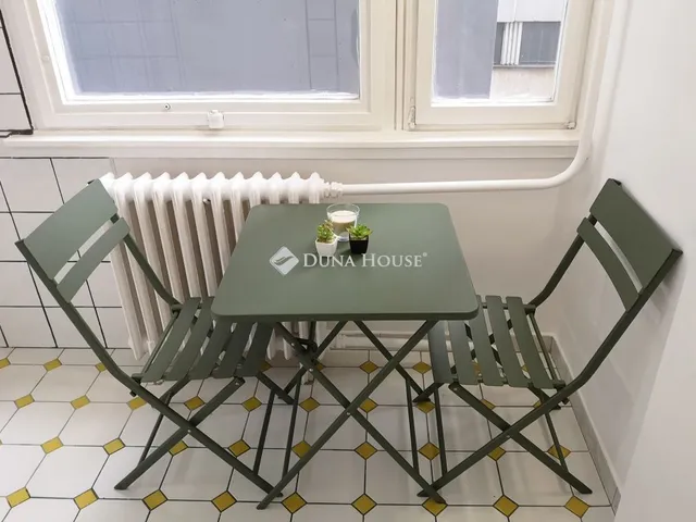 Eladó lakás Kecskemét, Petőfi Sándor utca 49 nm
