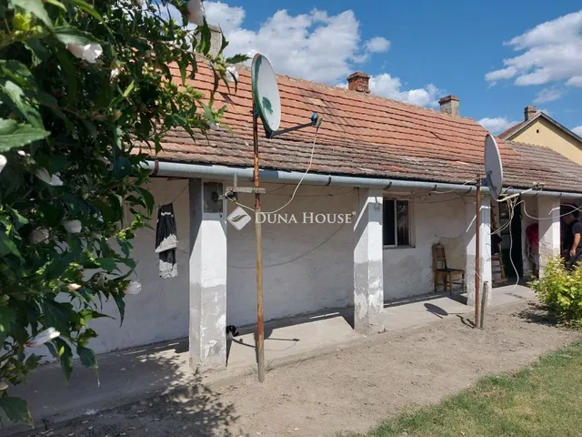 Eladó ház Fülöpszállás, Árpád utca 42 nm