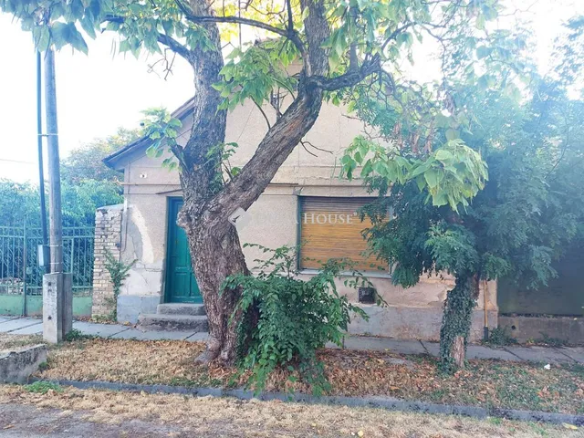Eladó ház Izsák, Béke utca 109 nm