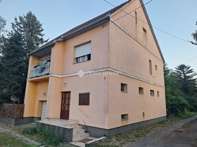 Eladó ház Kerekegyháza 213 nm