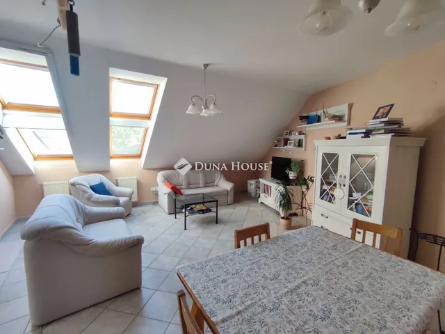Eladó lakás Kecskemét 74 nm