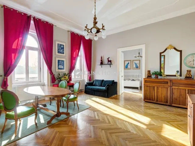 Eladó lakás Budapest I. kerület 96 nm
