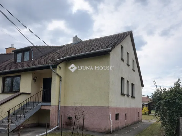 Eladó ház Budapest XVIII. kerület, Határ út 207 nm