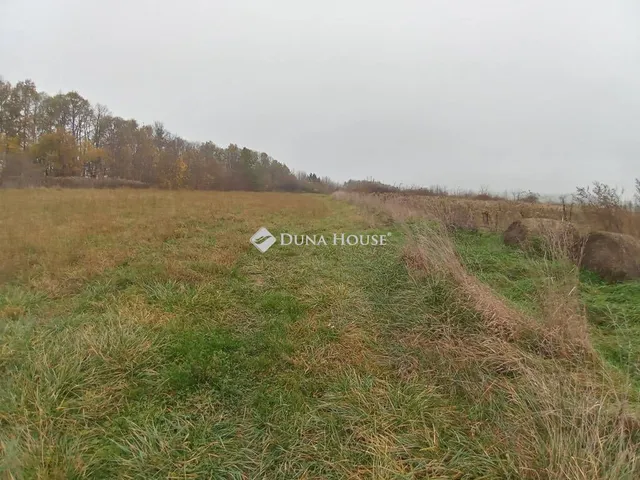 Eladó telek Kislőd 1550 nm
