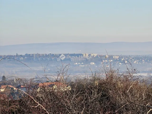 Eladó telek Pomáz 1215 nm