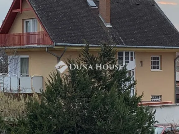 Eladó ház Budapest III. kerület 200 nm