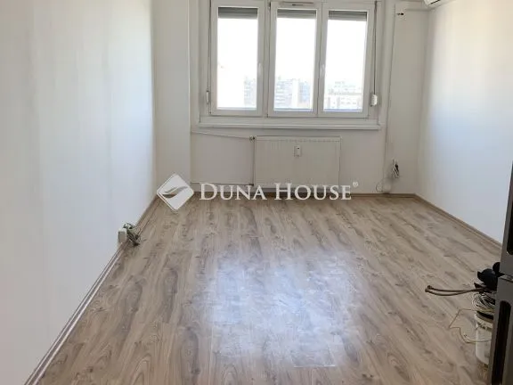 Eladó lakás Budapest III. kerület 49 nm