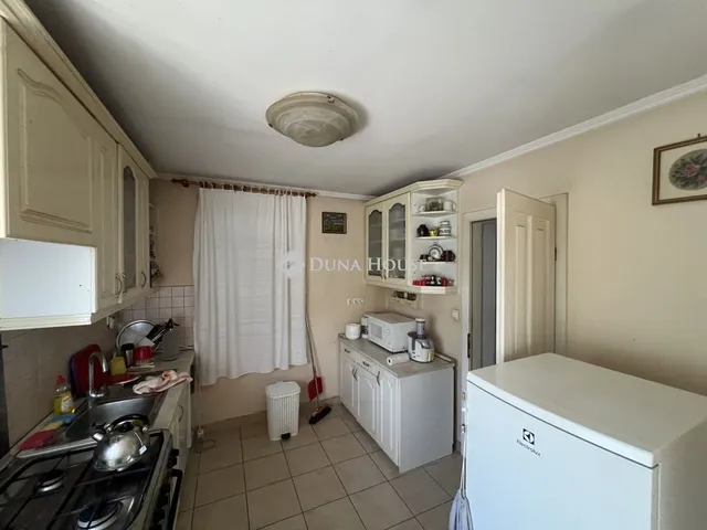 Eladó ház Táplánszentkereszt 222 nm