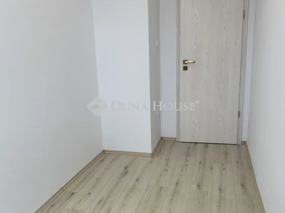 Eladó lakás Budapest III. kerület 47 nm