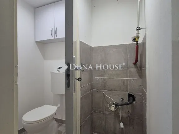 Kiadó kereskedelmi és ipari ingatlan Budapest III. kerület 26 nm