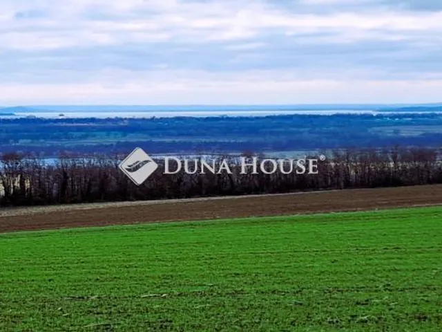 Eladó telek Alsópáhok, Akácos út 9344 nm