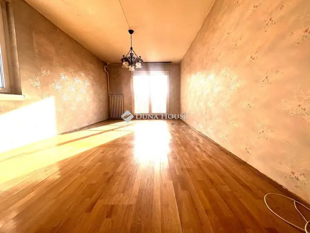 Eladó lakás Budapest III. kerület 57 nm