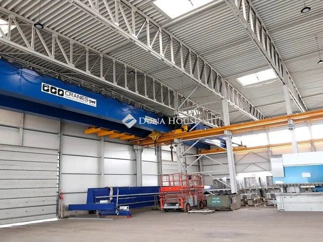 Eladó kereskedelmi és ipari ingatlan Kisapostag 8174 nm