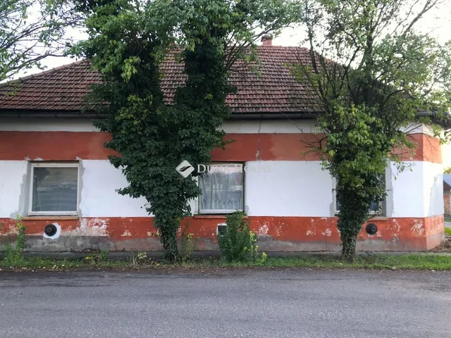 Eladó ház Szolnok, Alvégi utca 86 nm