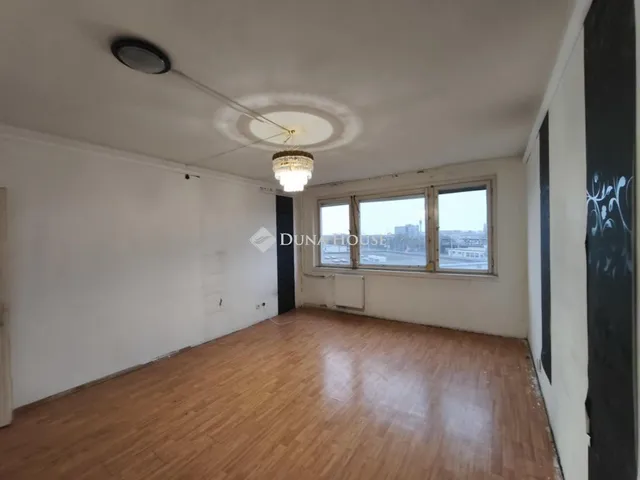 Eladó lakás Budapest X. kerület, Állomás utca 50 nm