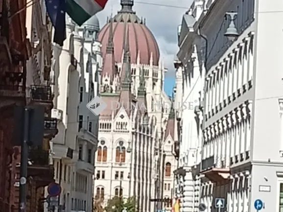 Eladó lakás Budapest V. kerület 76 nm