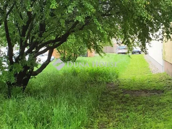 Eladó telek Szécsény 589 nm