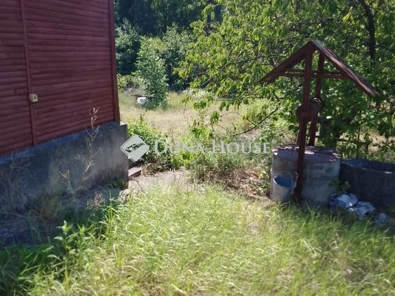 Eladó telek Vác 1777 nm