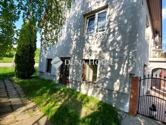 Eladó ház Érsekvadkert 340 nm