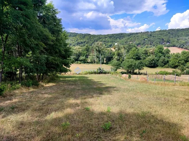 Eladó telek Verőce, Fehérhegyi dűlő 4359 nm