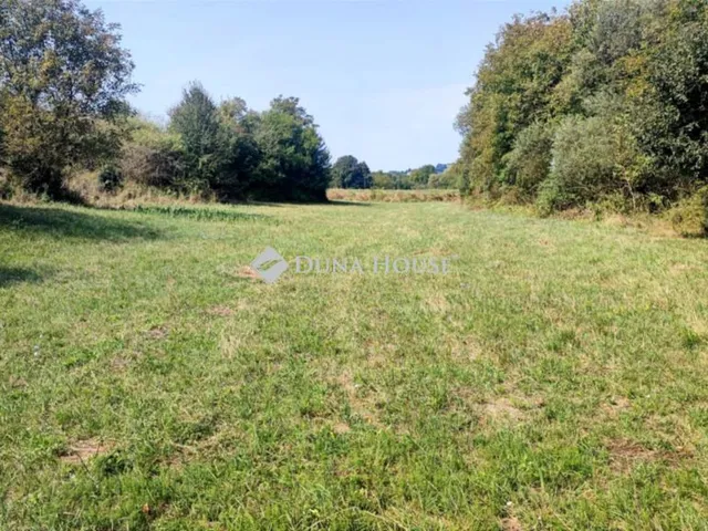 Eladó telek Verőce 5816 nm