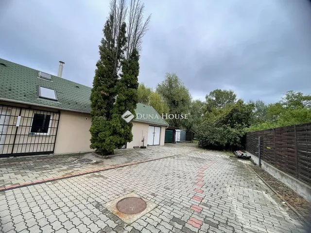 Eladó ház Veresegyház 201 nm