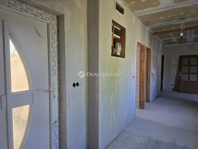 Eladó ház Kóspallag 135 nm