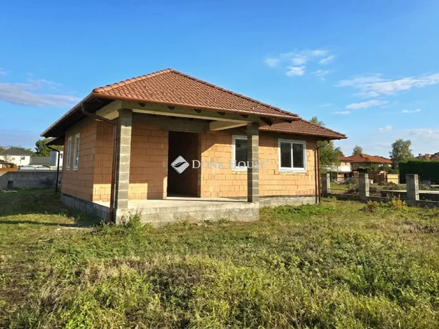 Eladó ház Vác 130 nm