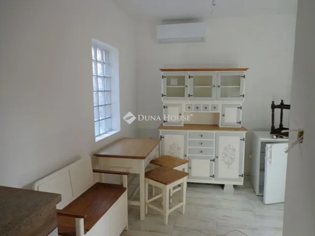 Eladó ház Nagymaros 35 nm