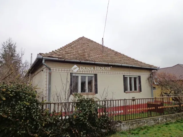 Eladó ház Varsány 97 nm