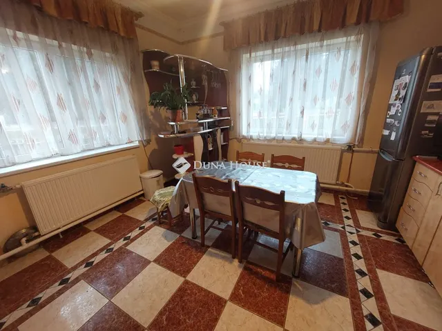 Eladó ház Rád 120 nm