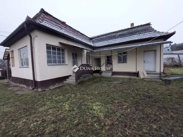 Eladó ház Nagylóc 74 nm