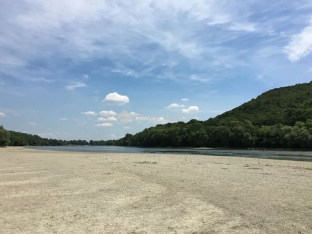 Eladó telek Kisoroszi 2578 nm