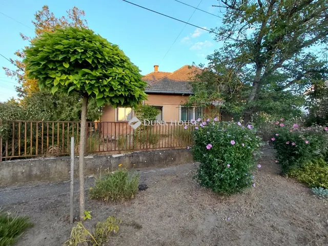 Eladó ház Balassagyarmat, Patvarci út 118 nm