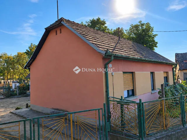 Eladó ház Balassagyarmat 87 nm