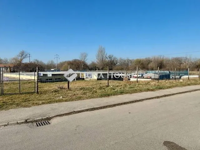 Eladó telek Tatabánya, Réti utca 1061 nm