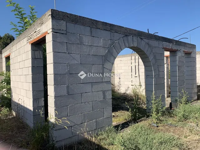 Eladó ház Tarján 173 nm