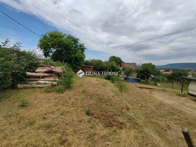 Eladó telek Tatabánya, Kert utca 800 nm