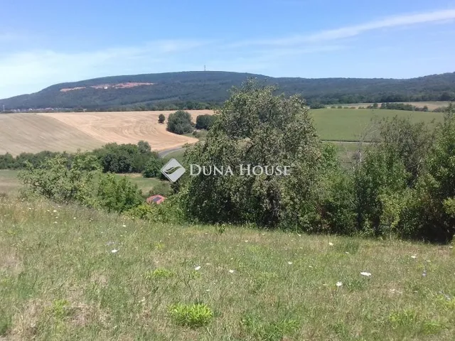 Eladó telek Vértestolna, Petőfi Sándor utca 1840 nm