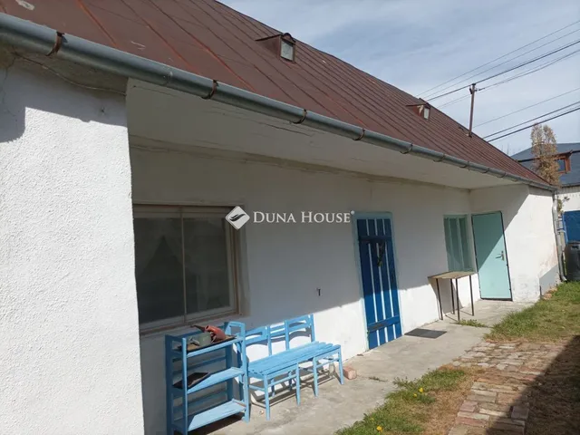 Eladó ház Kisbér 46 nm