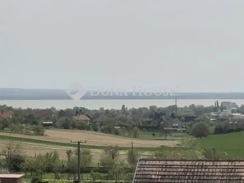 Eladó telek Cserszegtomaj 1671 nm