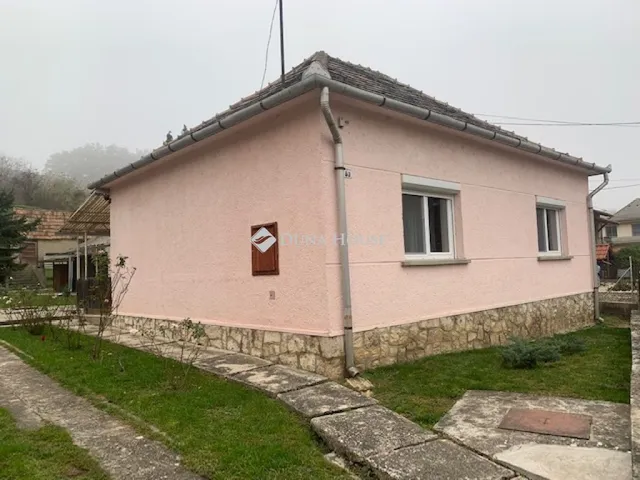 Eladó ház Tata, Kossuth Lajos utca 110 nm