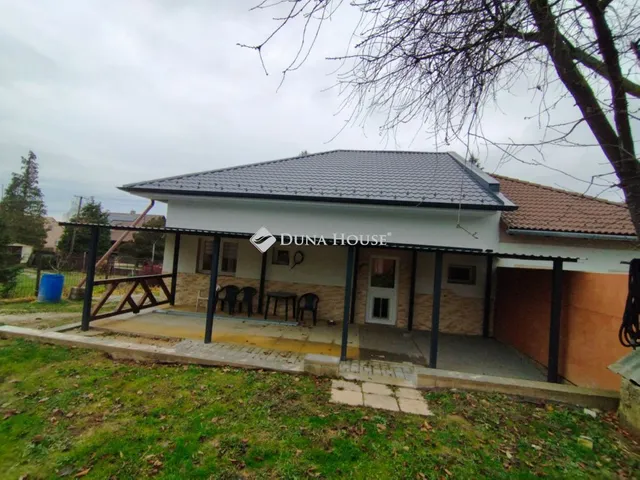 Eladó ház Várgesztes 76 nm