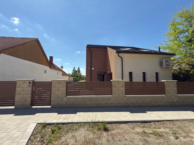 Kiadó ház Tatabánya 115 nm