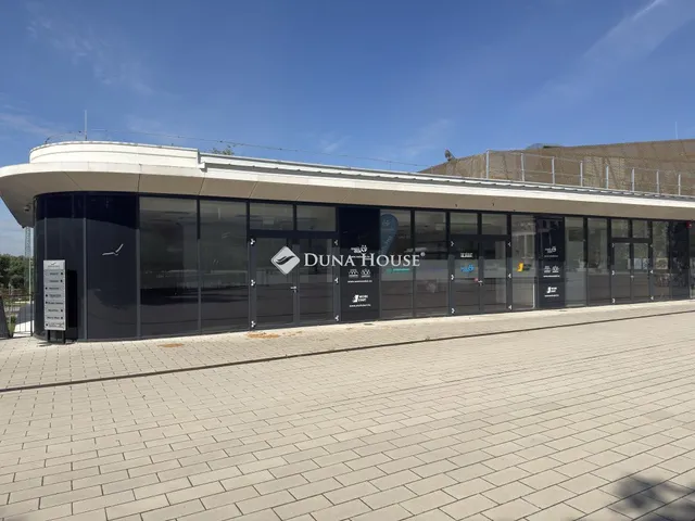 Kiadó kereskedelmi és ipari ingatlan Tatabánya 144 nm