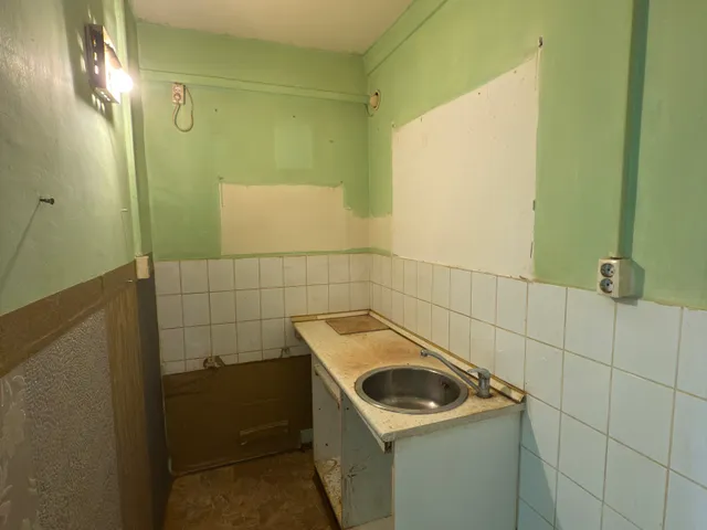 Eladó lakás Tatabánya, Gál István-lakótelep 30 nm